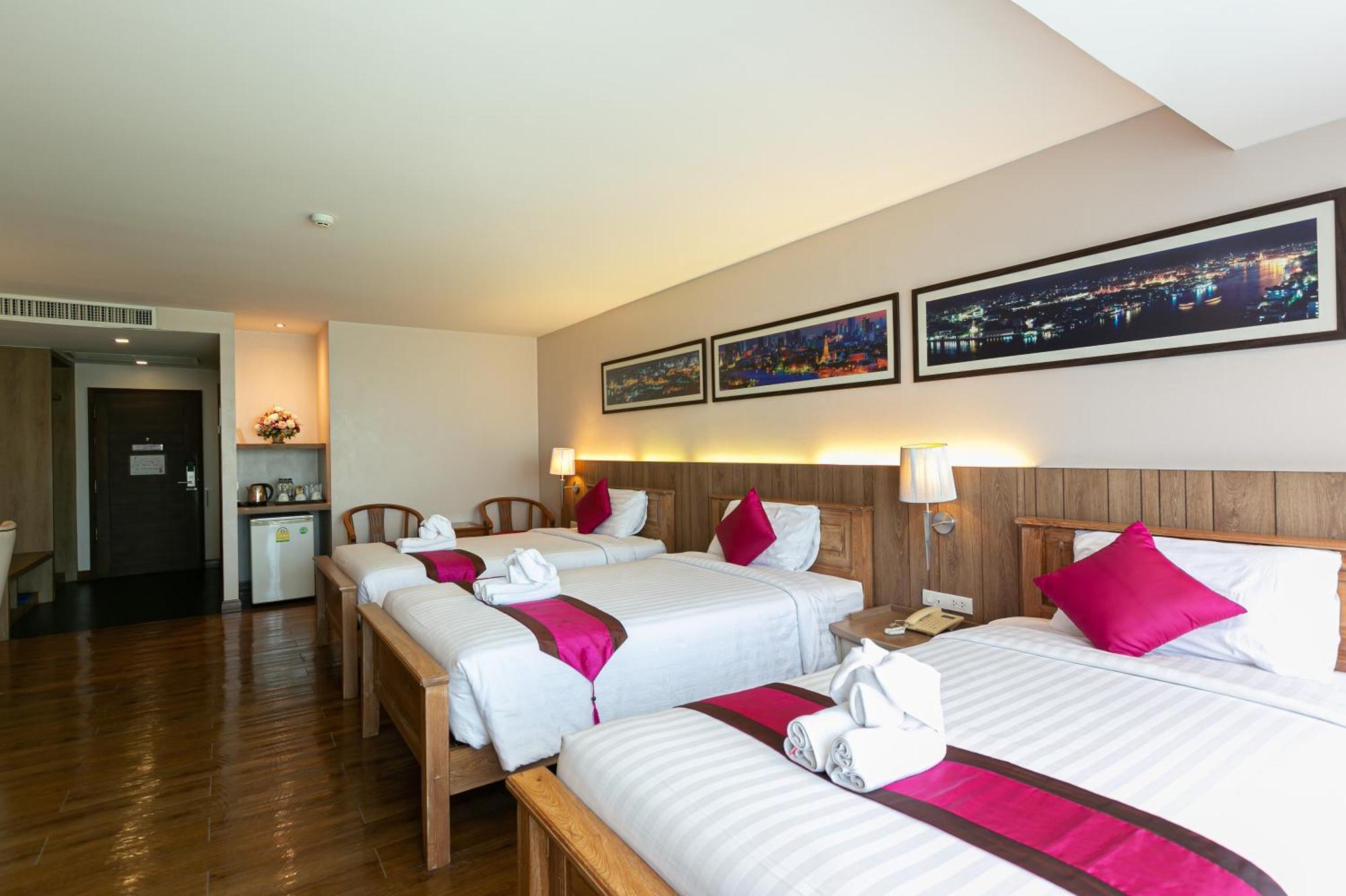 Grand Ratchapruek Hotel Pak Kret Bagian luar foto