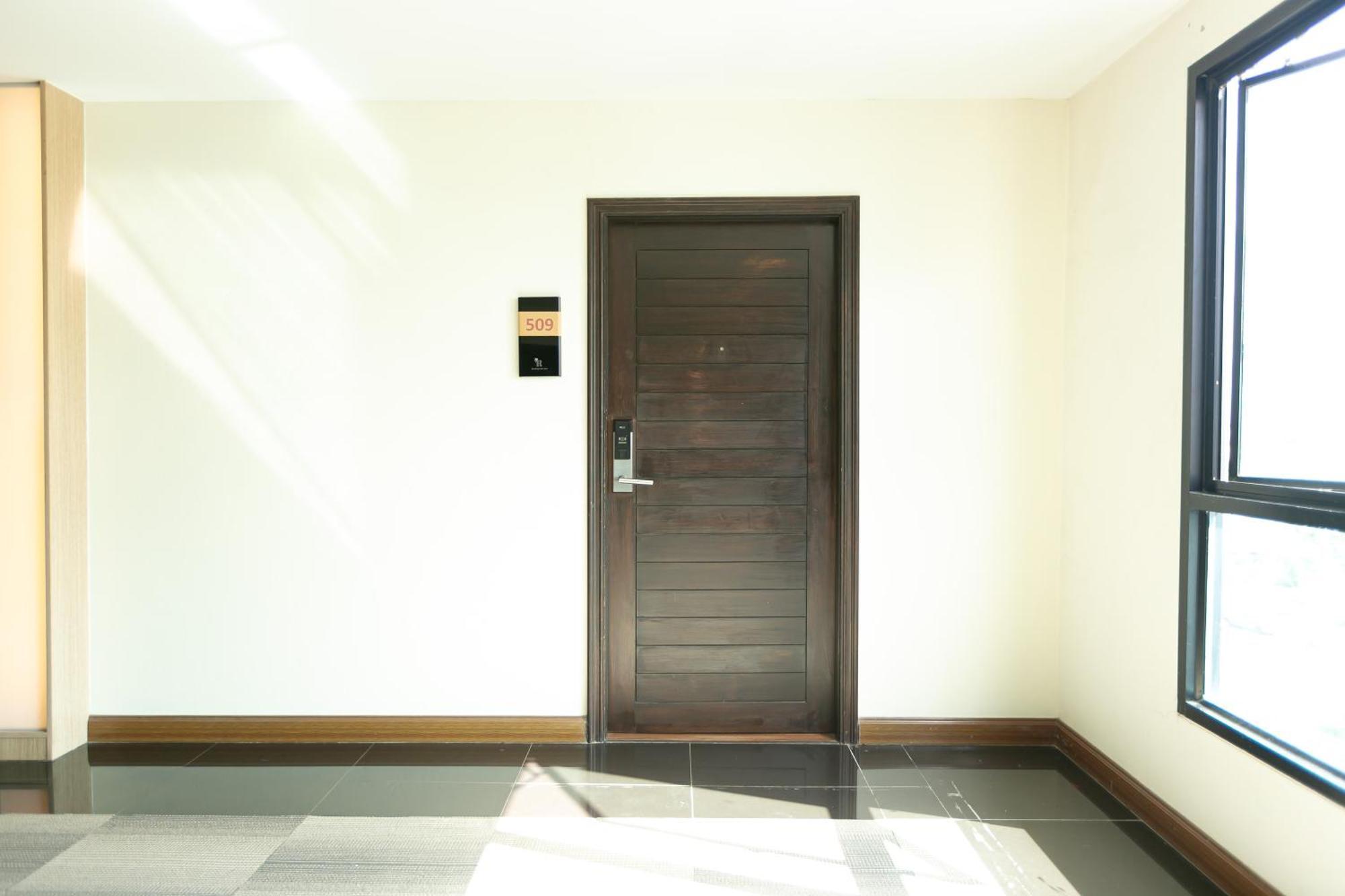 Grand Ratchapruek Hotel Pak Kret Bagian luar foto
